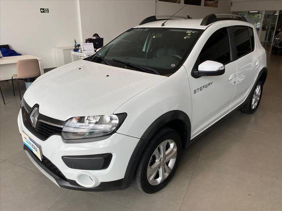 RENAULT SANDERO 1.6 STEPWAY 8V FLEX 4P MANUAL